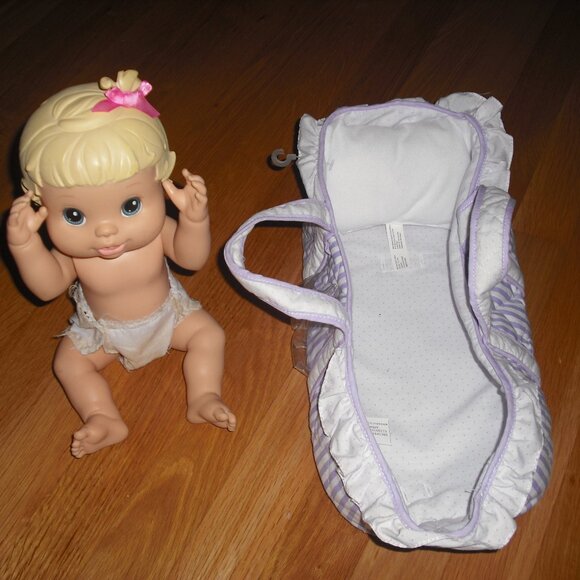 Hasbro Baby doll 13" with carrier 2008 used - Picture 1 of 7